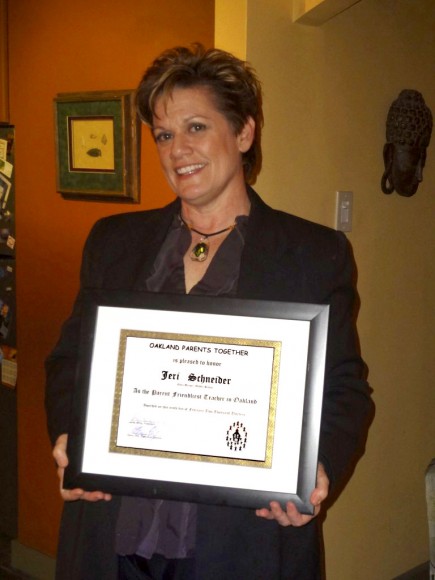 Ms. Schneider receives an award!